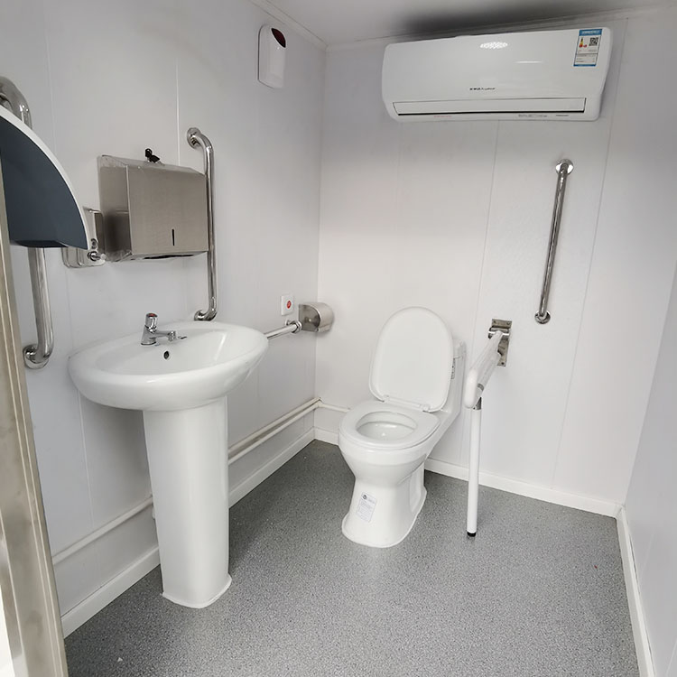ADA trailers Disabled room