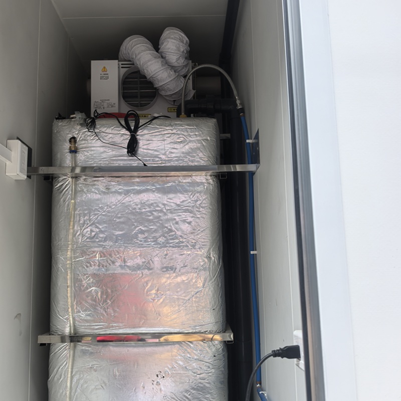 restroom trailer tank